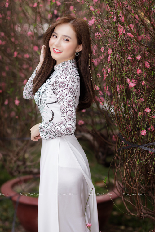 kaiyun体育综合-_赤脚挑战赛:不同凡响的创新运动体验_,赤脚综艺